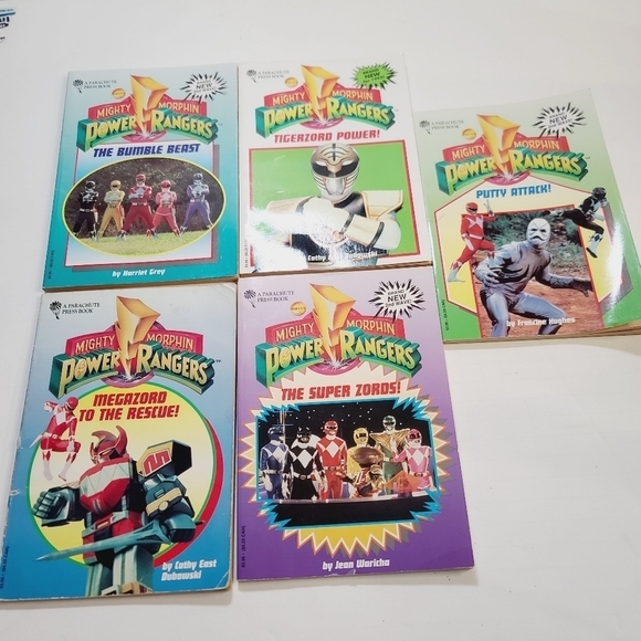 Vintage 1994 Mighty Morphin Power Rangers Paperback Book Lot of 5 - Picture 1 of 9
